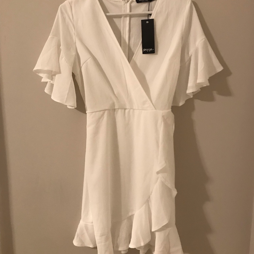 FLUTTER SLEEVE WRAP DRESS